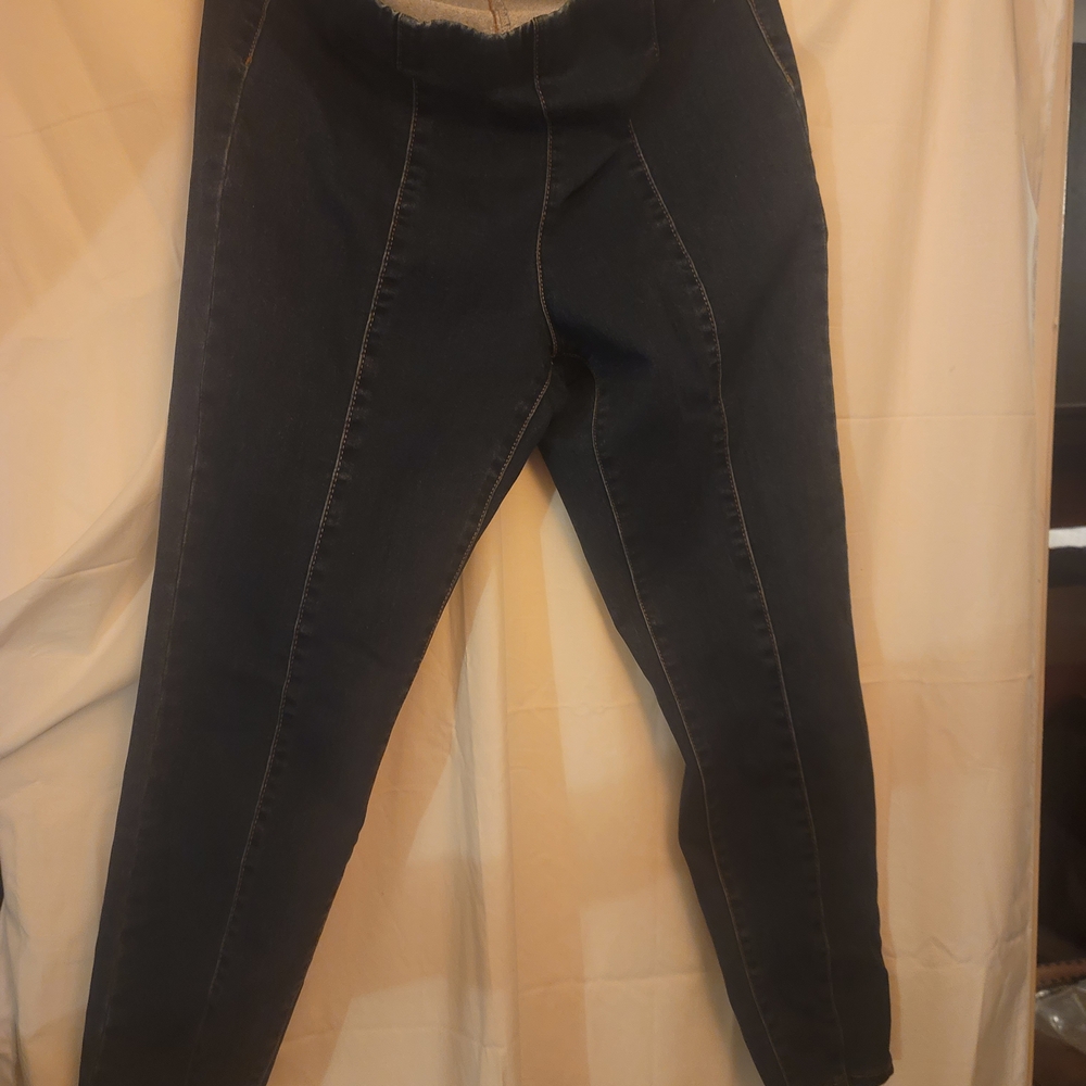 No Boundaries Black Stretch Jeggings